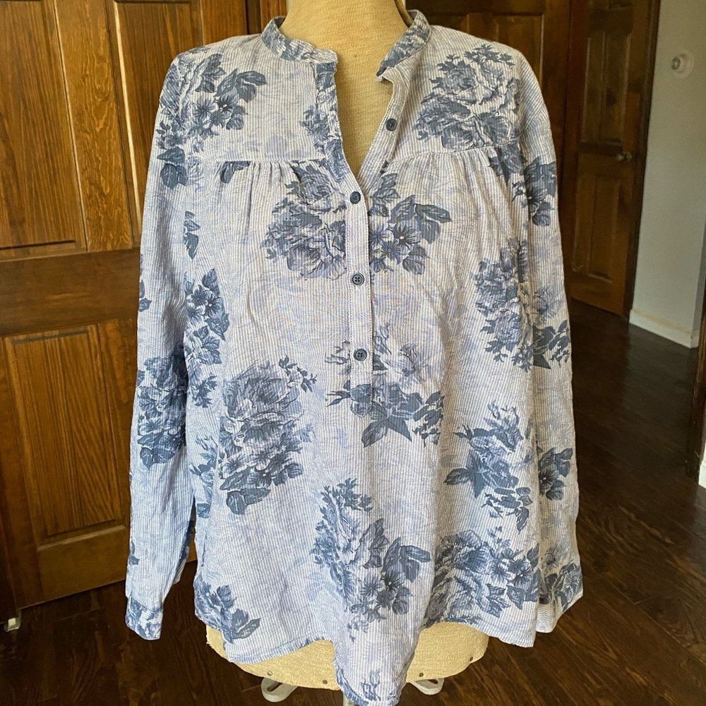 Lucky Brand Blue Floral Blouse - Medium